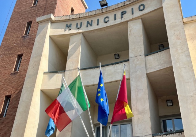 Inter relação entre a Comune da Itália e o consulado italiano A Bella Lex Consultoria presta um serviço de intermediação entre a Comune e o Consulado, para que o processo de cidadania corra bem e sem complicação
