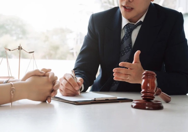 Lo staff di Bella Lex offre assistenza specializzata per ottenere il visto per lavoro in Brasile ed altri servizi